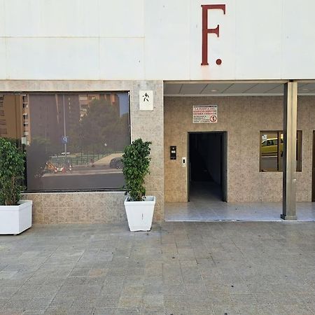 Cozy Studio With Sea View Apartamento Benidorm Exterior foto