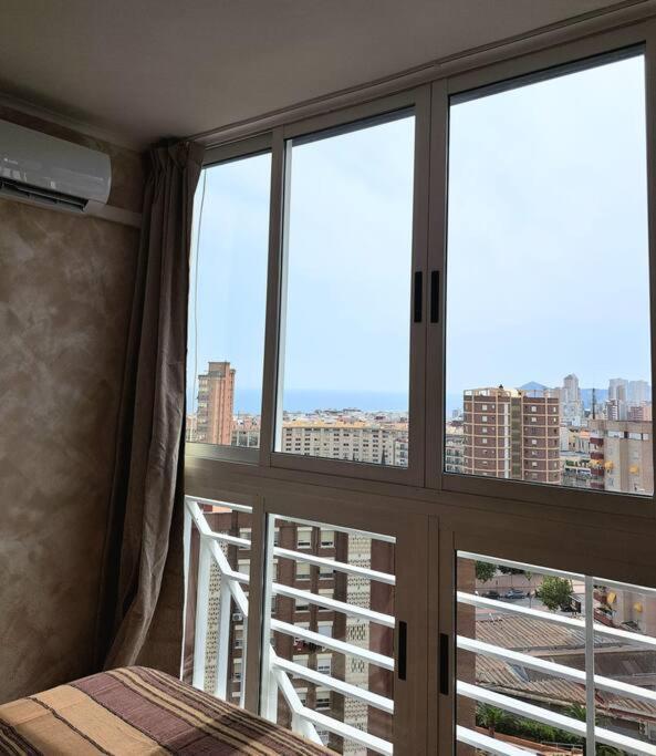 Cozy Studio With Sea View Apartamento Benidorm Exterior foto